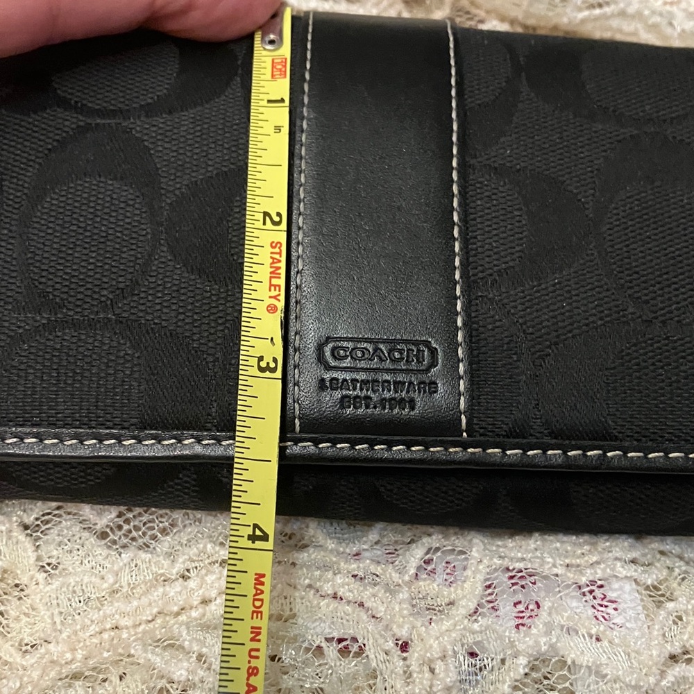 Coach Black Designer Signature Wallet - Picture 5 of 13